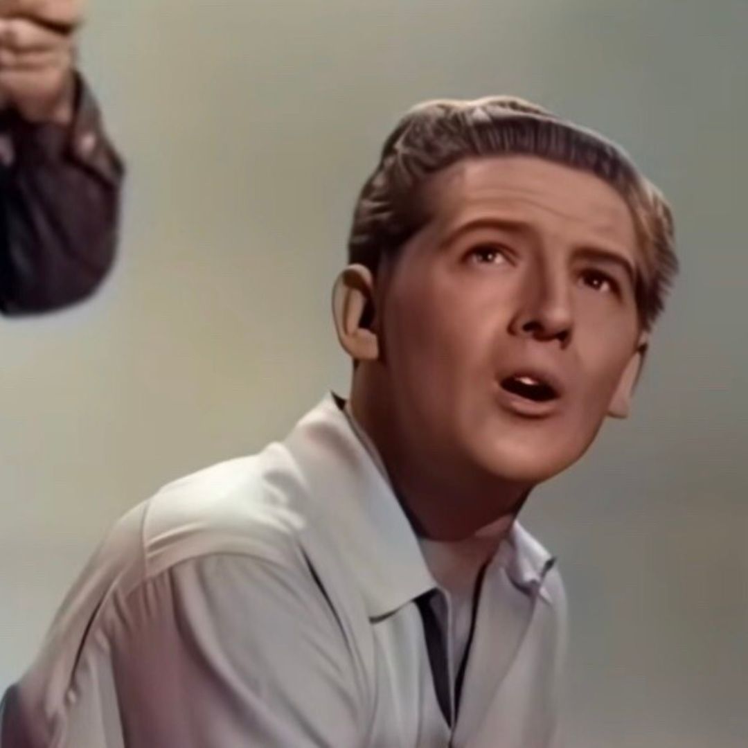 Jerry Lee Lewis Lights Up the Piano in ‘Great Balls Of Fire!’