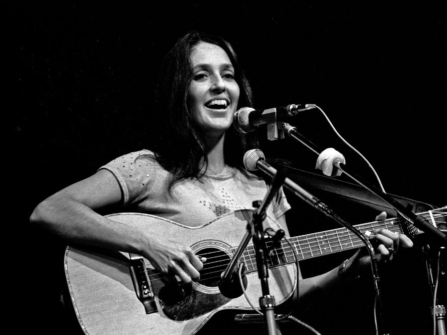 “Donna, Donna”: Joan Baez’s Musical Time Capsule